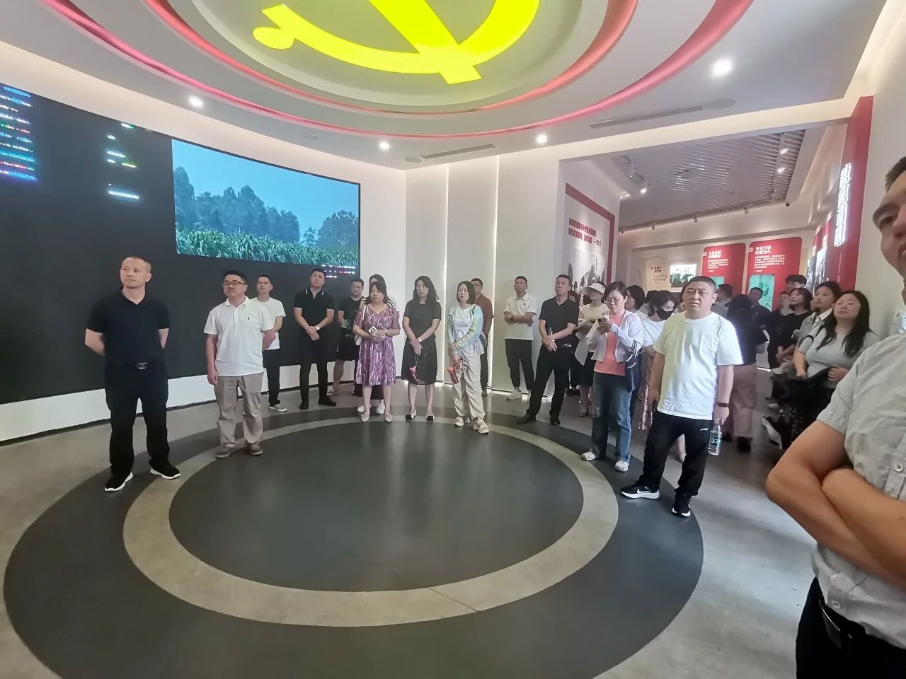电子科技大学培训中心