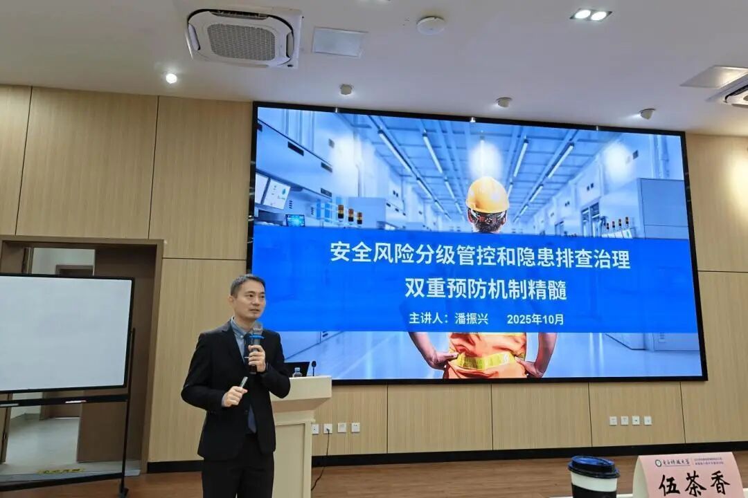 0cd60d39eed54384cb67b0664e521c2c 0cd60d39eed54384cb67b0664e521c2c